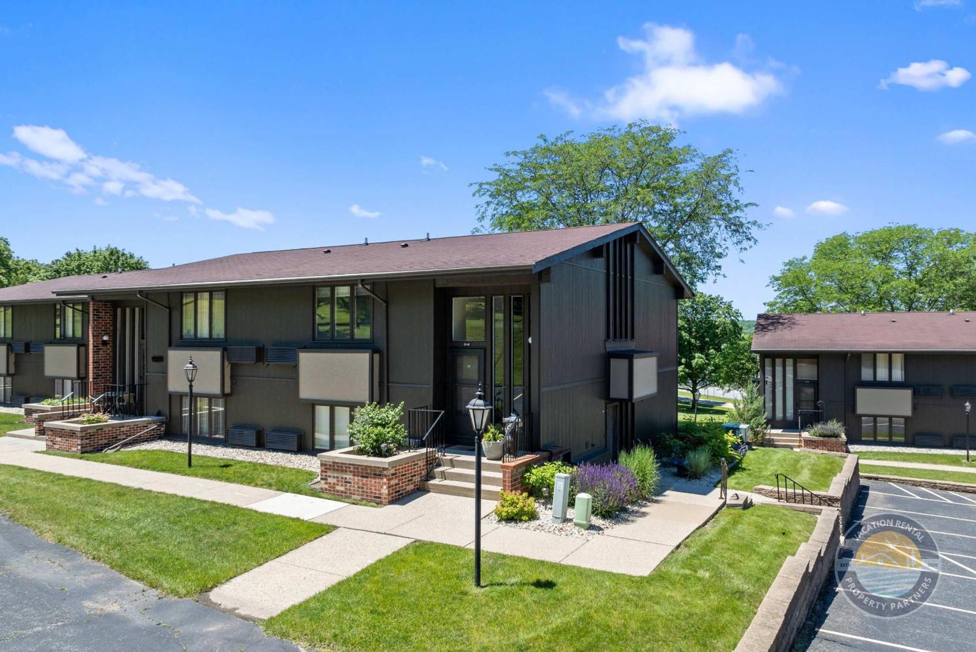 New Lake Como Condo With Lake Views Lake Geneva Exterior foto